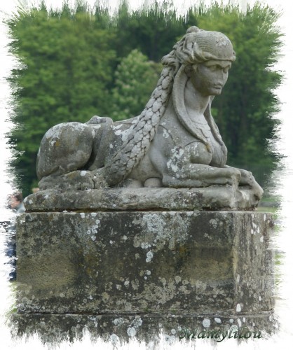 20100509_60Statue Fontainebleau (56).jpg