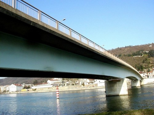 pont_de_saint_vallier_sur_le_rhone_ensemble_2.jpg