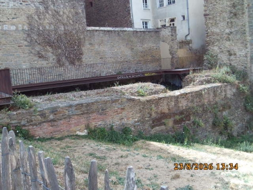 SUNP0096.JPG