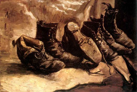 TroisPairesDeSouliers_K437.jpg
